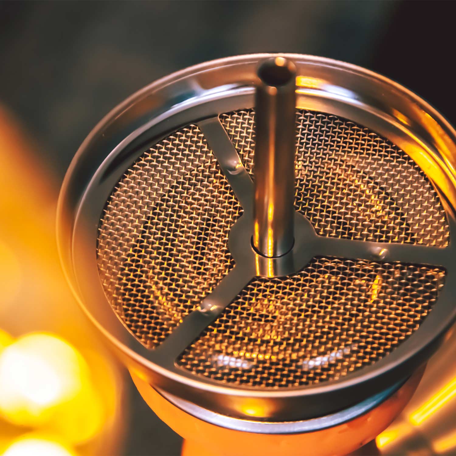 AO Strainer Kaminkopfset Rose Gold Lifestyle AO Strainer Kaminkopfset Rose Gold